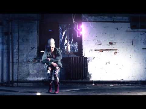 Eptic - Bust 'em Out Ft. Virus Syndicate (Official Video)