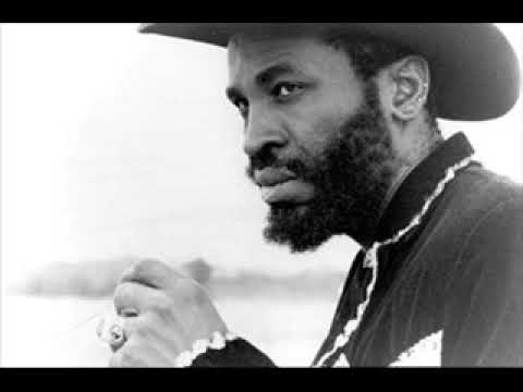 Eek a Mouse Ganja Smuggling