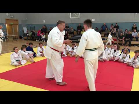 Angelo PArisi Taiotoshi