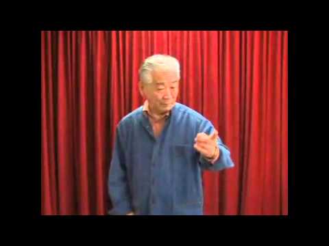 Appearing Silk by Mikame - magictricks.co.uk