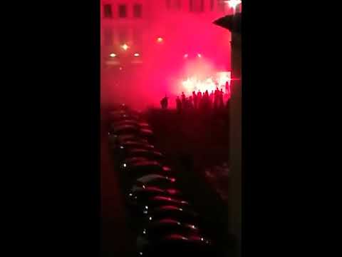 Scontri in piazza Santo Spirito