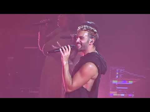 MARCO MENGONI : "FUOCO DI PAGLIA+CAMBIA UN UOMO" @ CONEGLIANO 2025