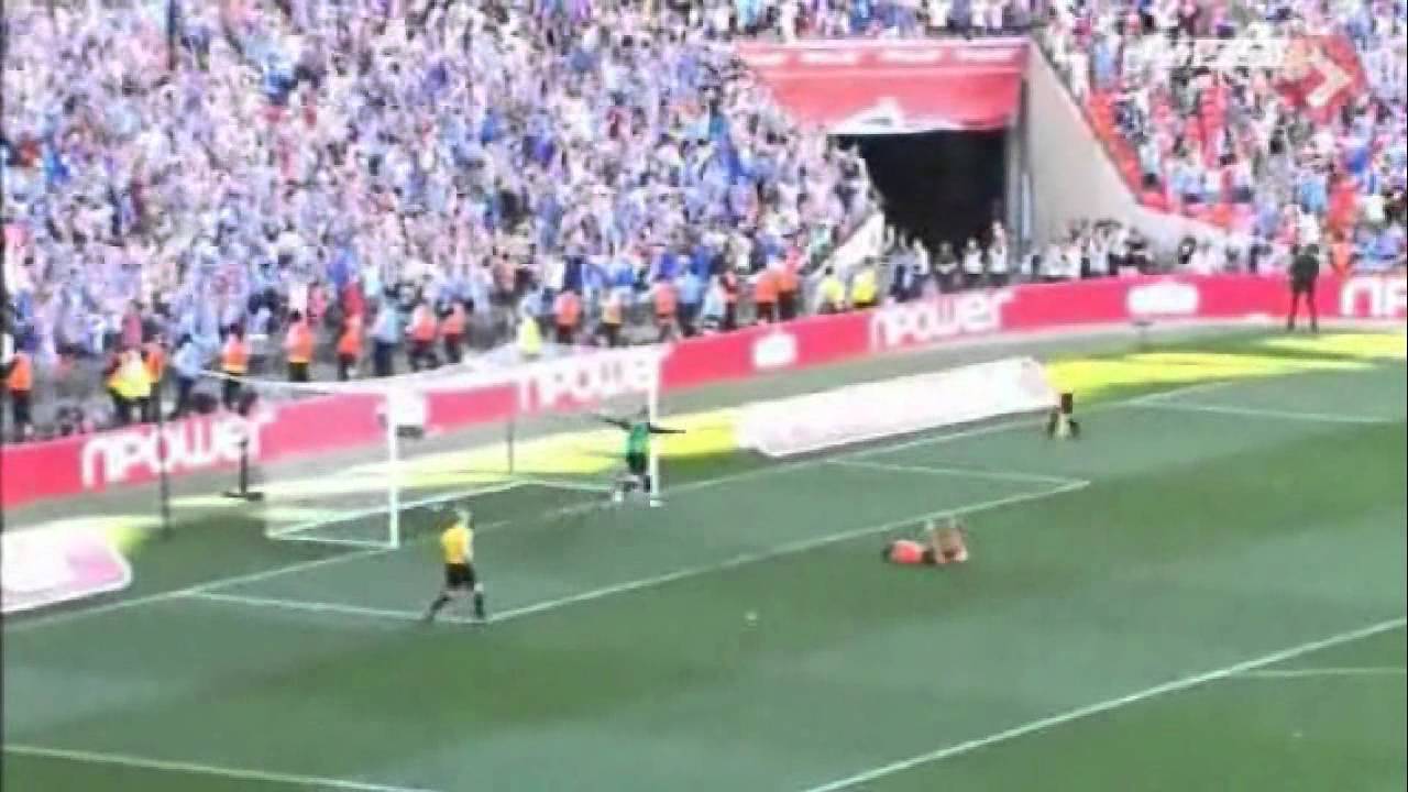 Steve Simonsen Penalty Miss