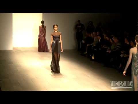 Marios Schwab A/W 2012-13 - Videofashion