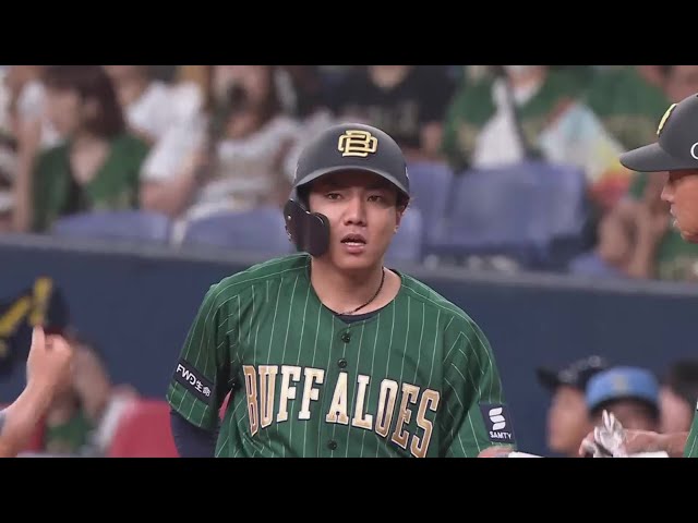 【5回裏】反撃開始!! バファローズ・宜保翔 センターへの同点タイムリーヒットを放つ!!  2023年8月2日 オリックス・バファローズ 対 東北楽天ゴールデンイーグルス