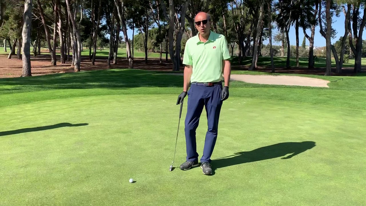 Reglas 22 marcador que interfiere en la línea de putt