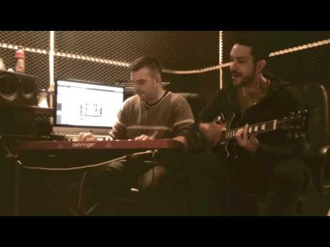 Nek vs. Swedish house mafia ( Sanremo Festival ) Hilarius