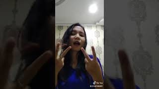 Download lagu Tik tok cewek comel DJ aissya goyang dua jari mp3