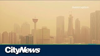 Smoke from B.C. wildfires chokes Alberta