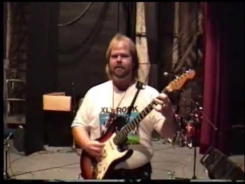 Buddy Whittington - The Man Just Can't Help Himself!