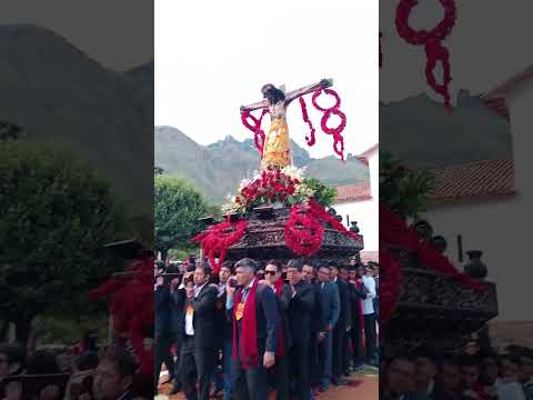 Pero que Procesión en Calca Cuzco Perú