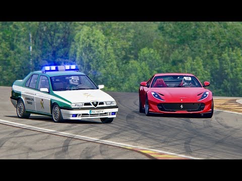 Ferrari 812 Superfast vs Alfa Romeo 155 Police - Spa