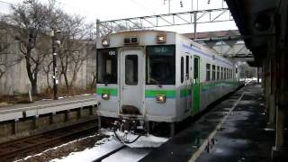 preview picture of video 'キハ150+キハ40 普通 室蘭行 (Local train of kiha-150 series & kiha-40 series DMU)'