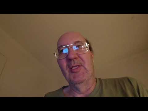 MongoTV_10015 - Drikker Et Glas Cola Sent Lørdag Aften