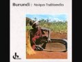 Whispering song accompanied by inanga - Burundi musiques traditionnelles