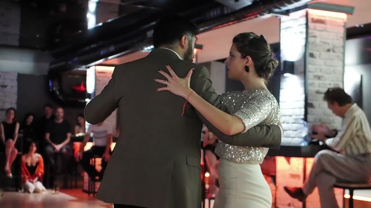 Andrés Molina & Natacha Lockwood 4/5