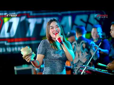 NASIB BUNGA RIA ANDIKA  - DTRASS MUSIC - WEDING FERI & ADE KUMALA - PLAJAN PAKIS AJI JEPARA
