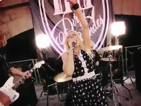 Dirty Blondes - DIRTY BLONDES - Fucking Joke (official video)