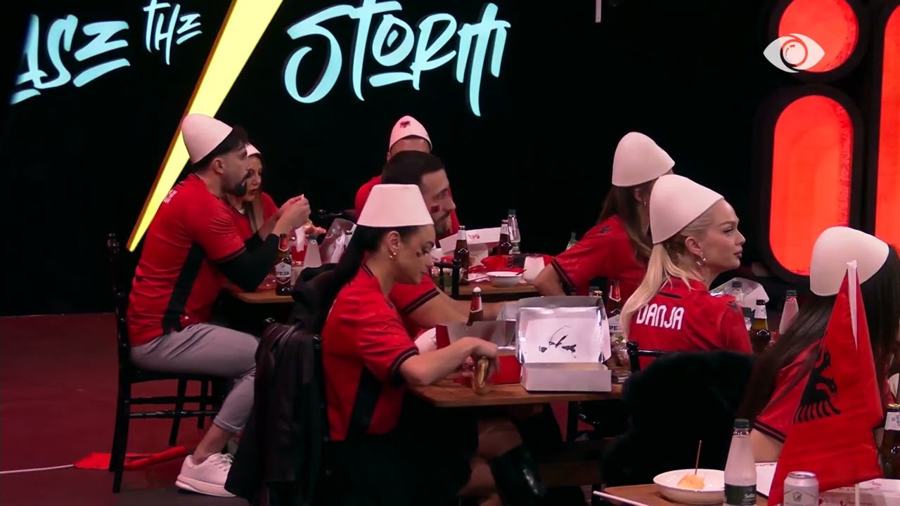 Fillon ndeshja, banorët brohorasin për fitore