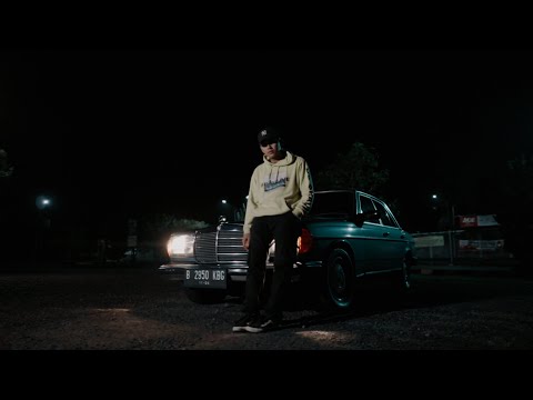 Ozflow - Bounce Back ft. Chris Lucker (Official Music Video)