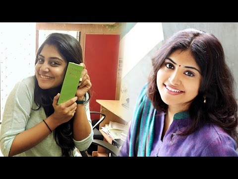 Actress Manjima Mohan Family Photos | Actress Manjima Family and Friends