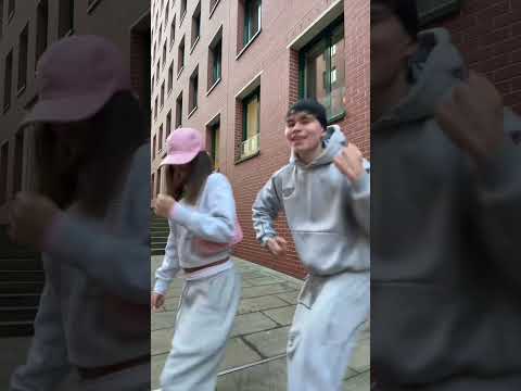 Let’s be BESTIES 😜 #TonAus2