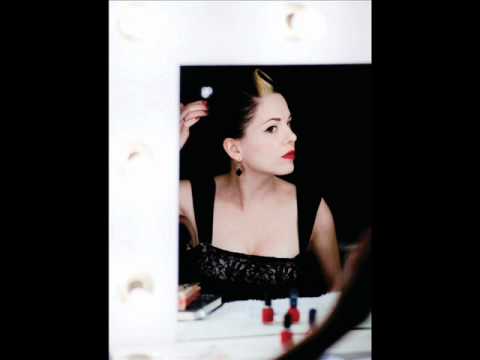 download lagu mp3 mp4 Imelda May No Turning Back, download lagu Imelda May No Turning Back gratis, unduh video klip Imelda May No Turning Back