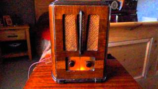 1936 RCA Victor 4X Tombstone (Rare!)