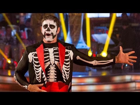 Steve Backshall & Ola Jordan Charleston to ‘Dem Bones’ - Strictly Come Dancing: 2014 - BBC One