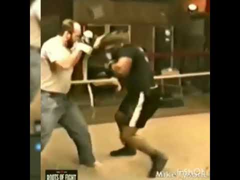 Mike Tyson deadly Dempsey roll | Oct 23 2022 #miketyson #boxing #shorts
