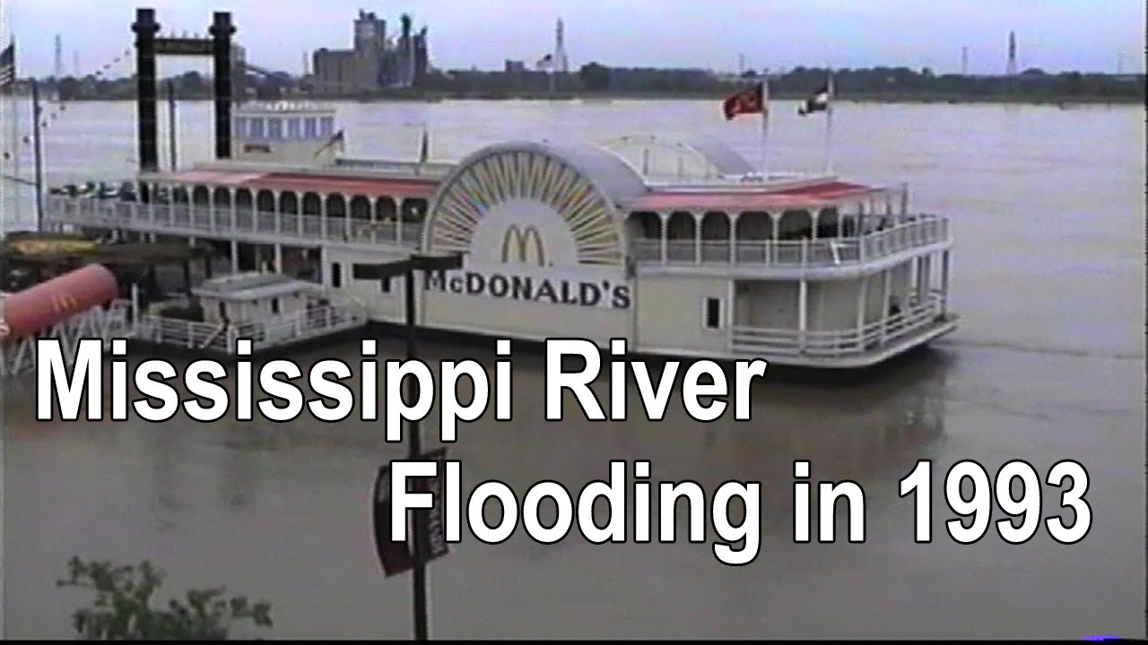 Mississippi River Flooding at St. Louis | Recorded July 17, 1993 raw footage