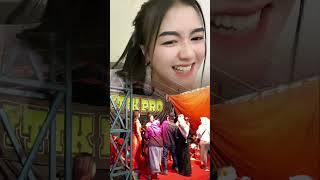 Download lagu MALAM - RITA SUGIARTO mp3
