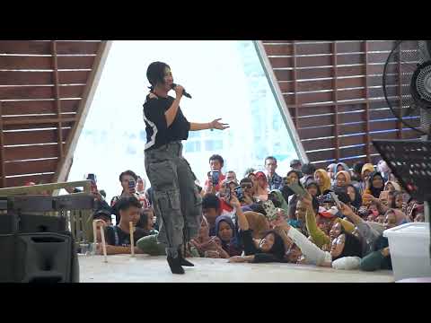 MIMPI TERINDAH - ERIE SUZAN