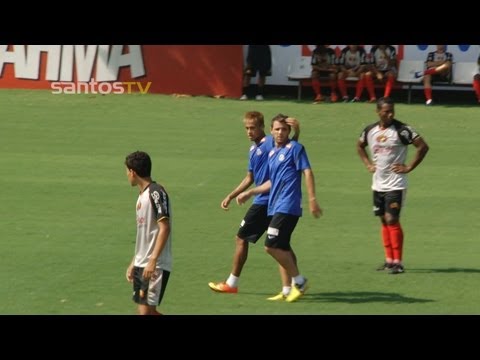 Confira lances do jogo-treino entre Santos e Jabaquara