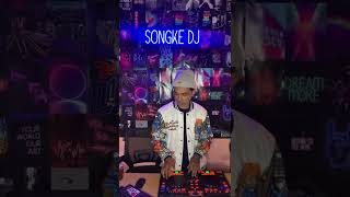Download lagu Dancefloor Champion x Slow Down Baby x Rompes - Mukarakat ( Songke'Dj ) mp3