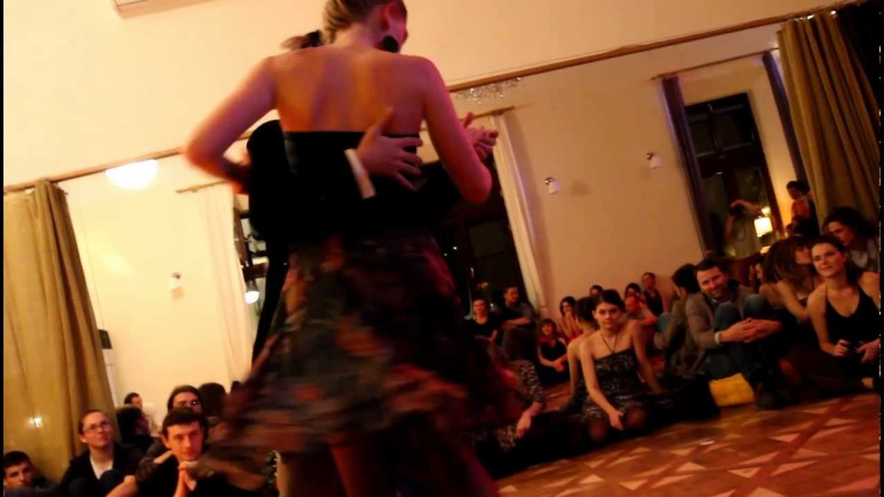 Video thumbnail for Julia Gajdarska & Facundo Peñalva cz. 3 - milonga Panta Rei, Kontakt, Kraków 2012