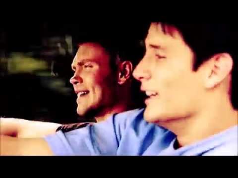 One Tree Hill (1-4) n e r d y