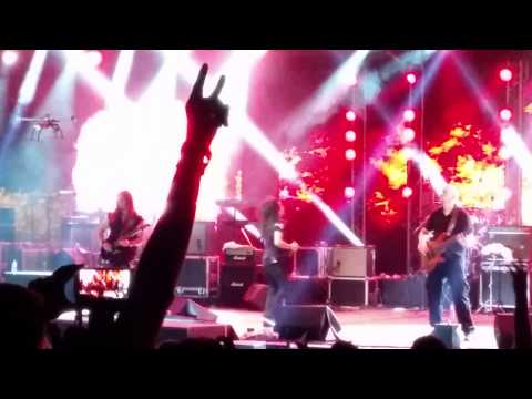Red Circuit - Nadee Ganga Tharanaye (Live at Rock Meets Reggae 2014, Sri Lanka)