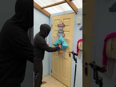 The pillow steering wheel disaster