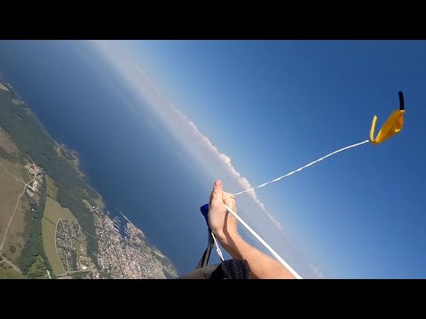 Friday Freakout: Skydiver Entangled With Parachute Lines On Opening