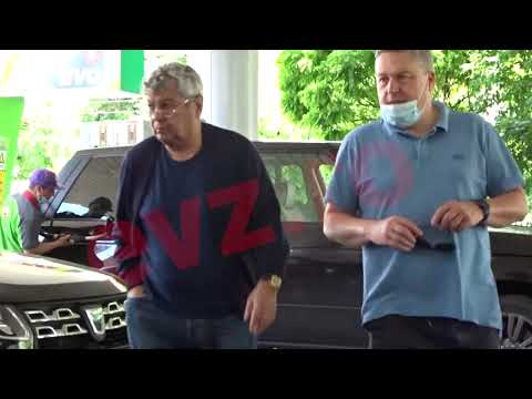 Neli și Mircea Lucescu în rol de străbunici. Au scos-o la plimbare pe fiica lui Matei Lucescu