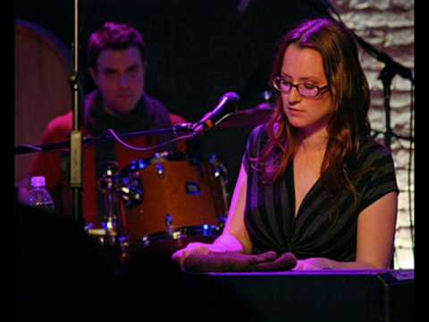download lagu mp3 mp4 Ingrid Michaelson Can T Help Falling In Love Karaoke, download lagu Ingrid Michaelson Can T Help Falling In Love Karaoke gratis, unduh video klip Ingrid Michaelson Can T Help Falling In Love Karaoke