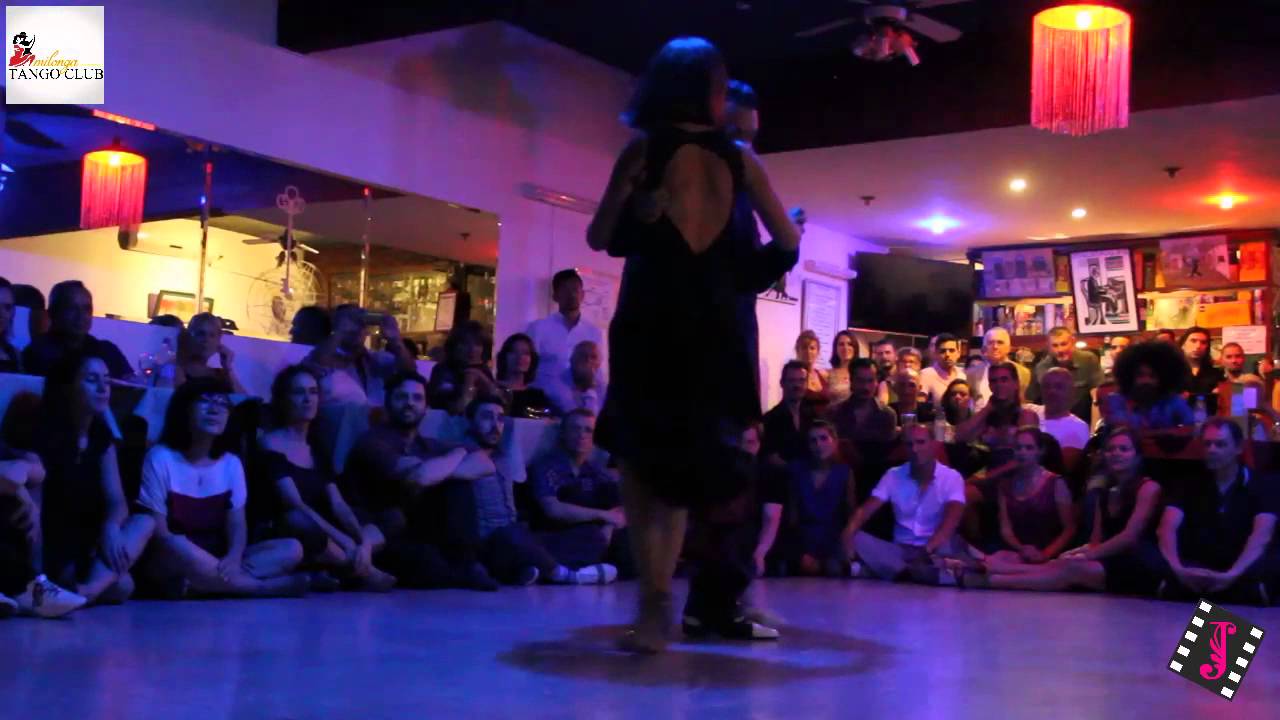 MARIANO FRUMBOLI Y JUANA SEPULVEDA en el Tango Club 04/05