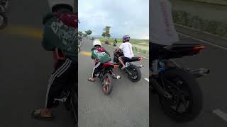 Download lagu ketika cbr 250rr std vs r25 spek ghoib, siapa WIN? mp3