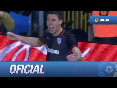 Golazo de De Marcos (0-2) en el Sporting de Gijón - Athletic Club