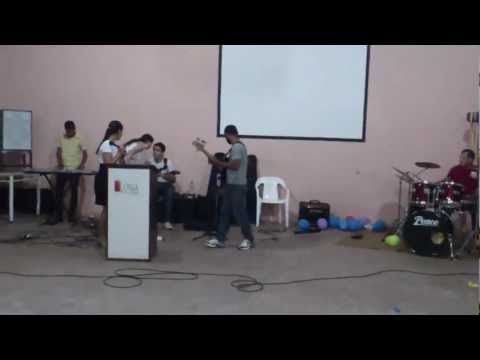 Homenzinho Torto - Aline Barros - Grupo de Louvor Londrina - PR