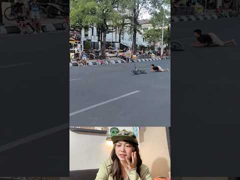 JATUH DI JALAN SAMPE SEPEDANYA JADI GITU