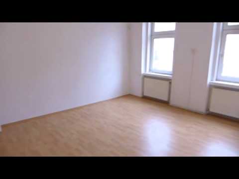 Helle Altbauwohnung, gute Raumaufteilung, ideal für Pärchen