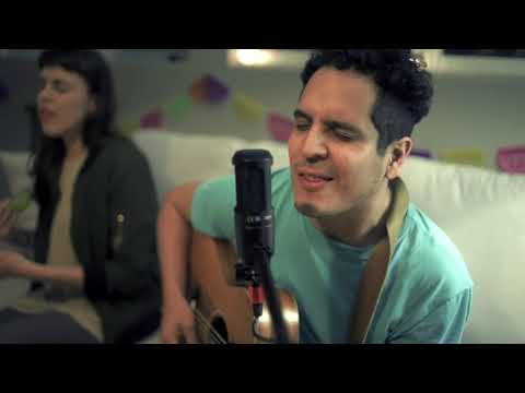 Alejandro y María Laura - Una Fiesta Cualquiera | MusicalízamesteDEPA!