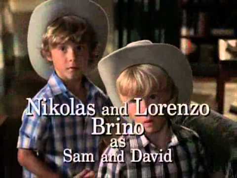 7 à la maison : générique saison 10 (VO)